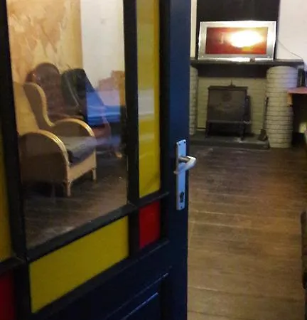 مزرعة للإقامة Bivakboerderij